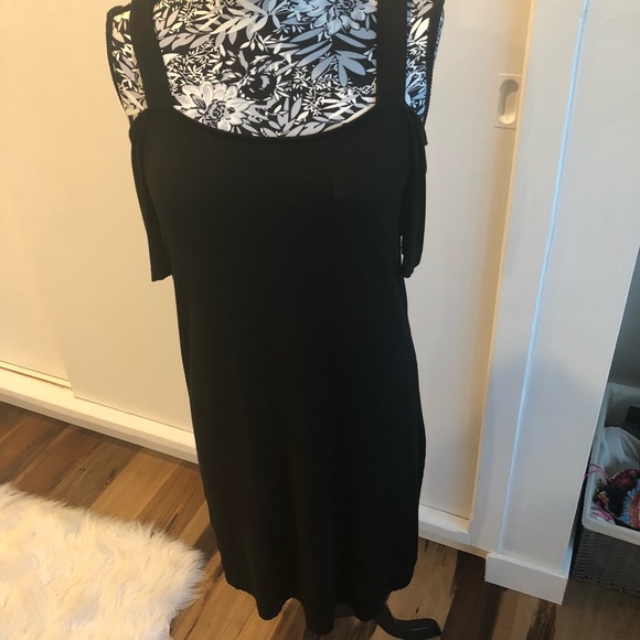 Splendid cold shoulder tee dress - Picture 4 of 5